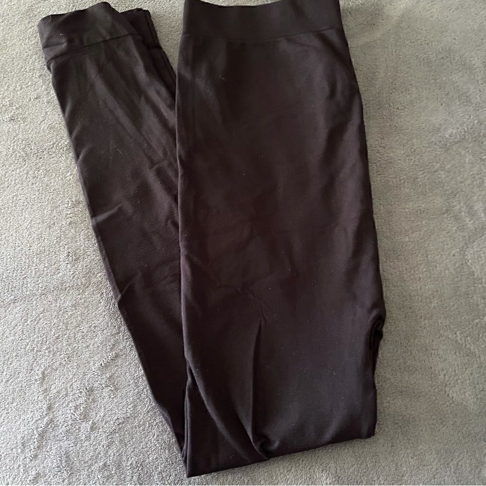 Isabel maternity leggings size m/l